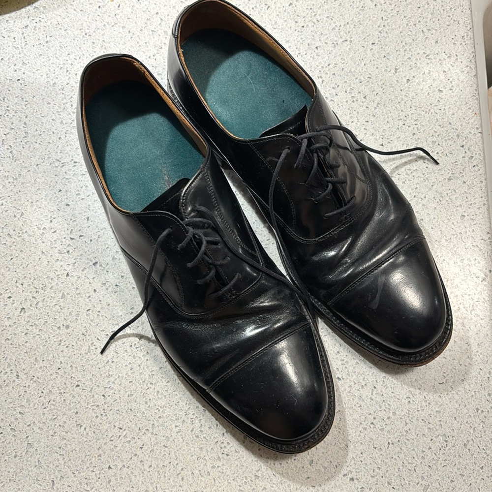 Men’s Leather Shoes Size 13